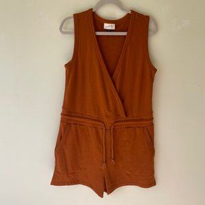Universal Threads Romper Size M
